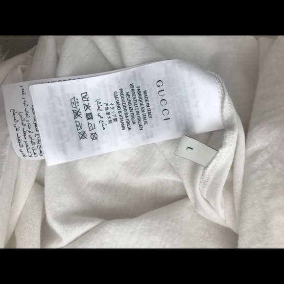 SOLD -Gucci Distressed Logo T-shirt - Picture 5 of 7